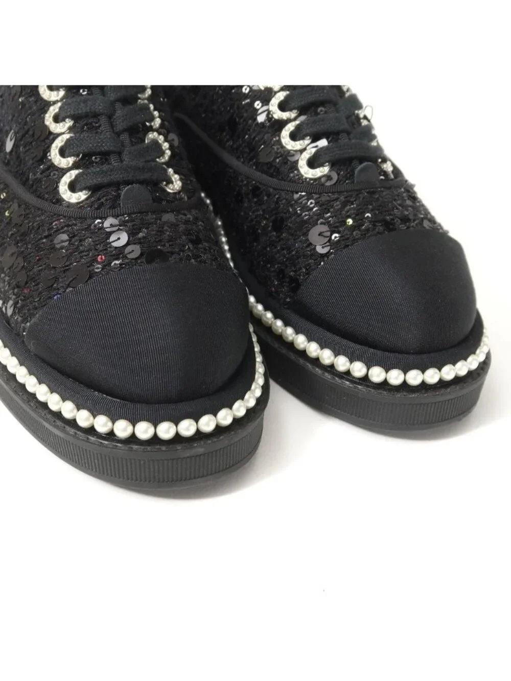 Chanel Sneakers CC Logo Sequins Faux Pearl 35